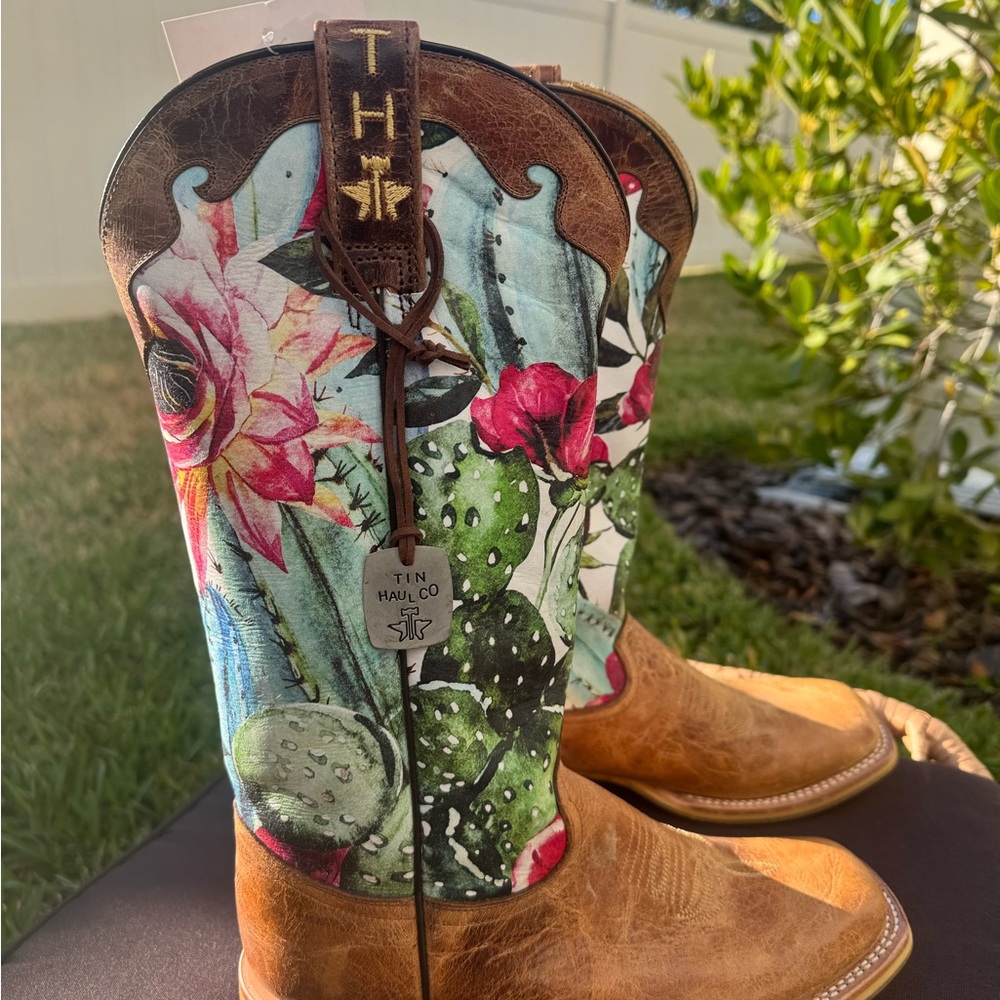 Tin Haul Women's 7.5 Cactus Boots NWT - Picture 2 of 15